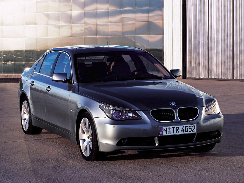 Fotky: BMW 530xi (foto, obrazky)