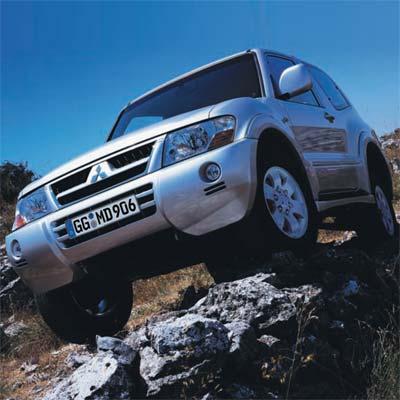 Fotky: Mitsubishi Pajero 3.2 DI-D Avance (foto, obrazky)