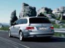 :  > BMW 525xi Touring (Car: BMW 525xi Touring)