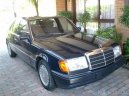 :  > Mercedes-Benz 300 E-24 Automatic (Car: Mercedes-Benz 300 E-24 Automatic)