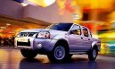 Auto: Nissan Titan King Cab XE 4x4