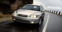 :  > Volvo V70 2.4 (Car: Volvo V70 2.4)