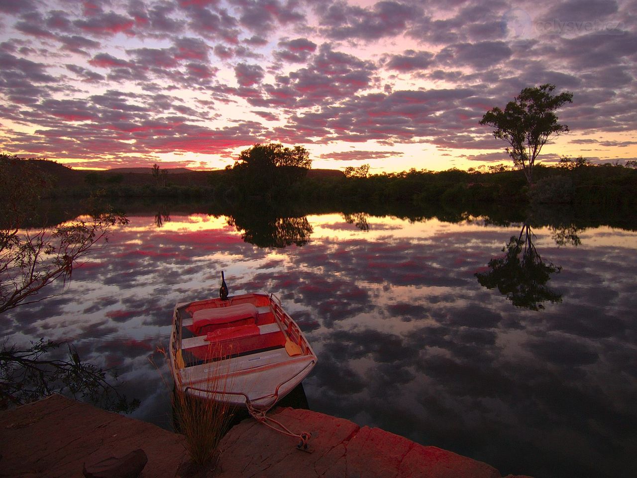 Foto: Sunset Over Chamberlain Rivers, El Questro Station, Near Kununurra, Australia