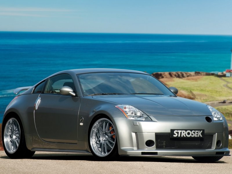 Foto: Strosek Nissan 350Z Front And Side (2007)